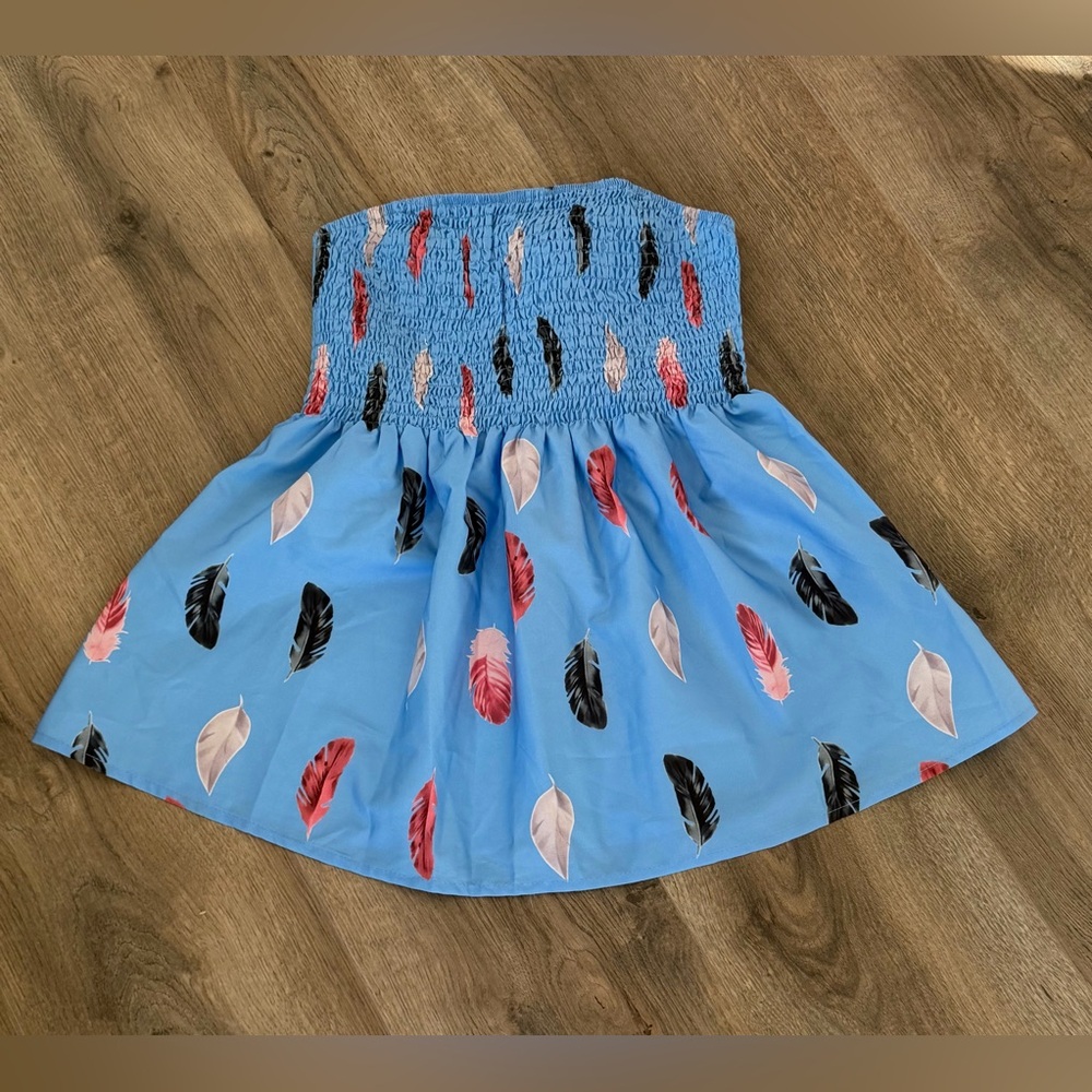 Women’s Blue Feather Print Tube Top - Picture 2 of 5